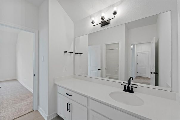 Bathroom, Dual Sink Vanities, Interior