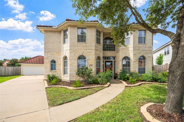 Detached Garage, Exterior, Facade, Mediterranean