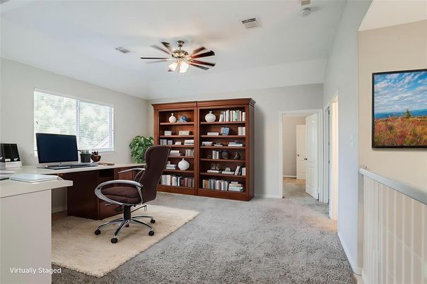 Home Office, Interior