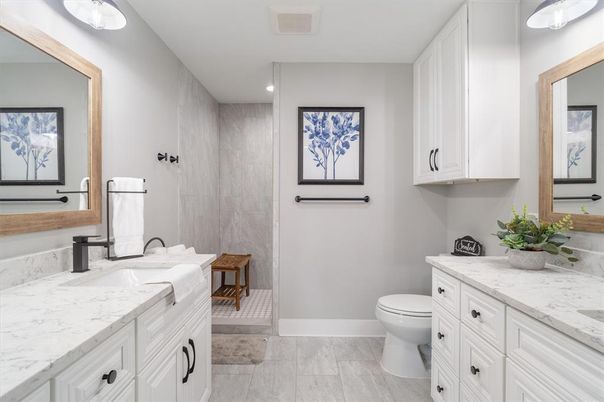Bathroom, Interior, Recessed Lighting, Wood Texture Flooring