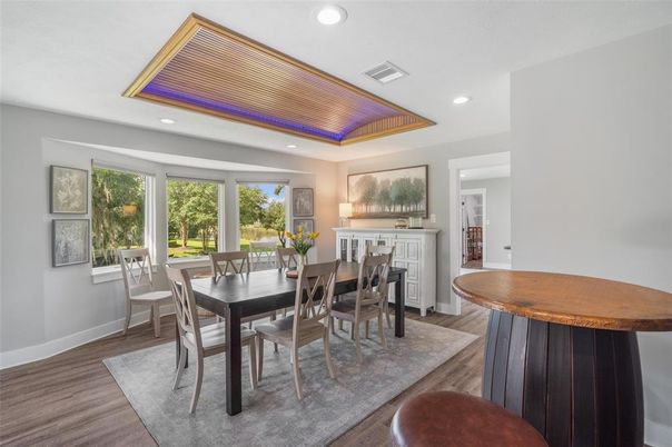 Dining room, Fireplace, Interior, Recessed Lighting, Wood Texture Flooring