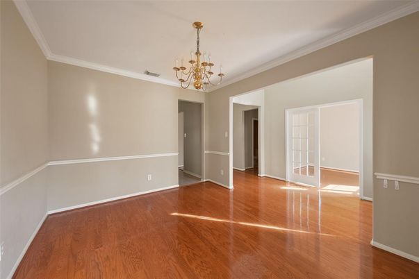 Chandelier, Empty room, Interior, Wood Texture Flooring