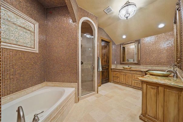 Bathroom, Dual Sink Vanities, Glass Shower, Interior, Recessed Lighting