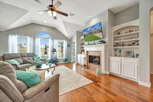 Fireplace, Interior, Living room, Recessed Lighting, Wood Texture Flooring