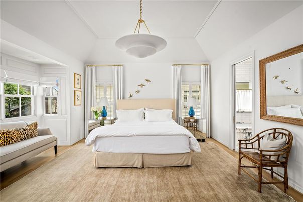 Bedroom, Interior, Pendant Lights