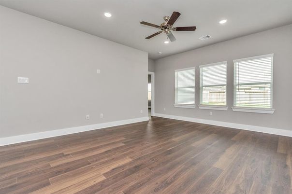 Empty room, Interior, Recessed Lighting, Wood Texture Flooring