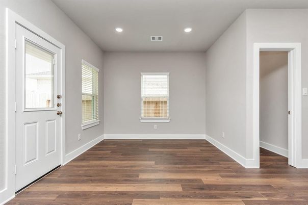 Empty room, Interior, Recessed Lighting, Wood Texture Flooring