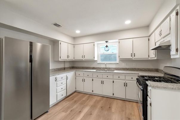 Interior, Kitchen, Recessed Lighting, Wood Texture Flooring