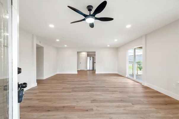 Empty room, Interior, Recessed Lighting, Wood Texture Flooring