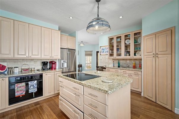 Interior, Kitchen, Pendant Lights, Recessed Lighting, Wood Texture Flooring