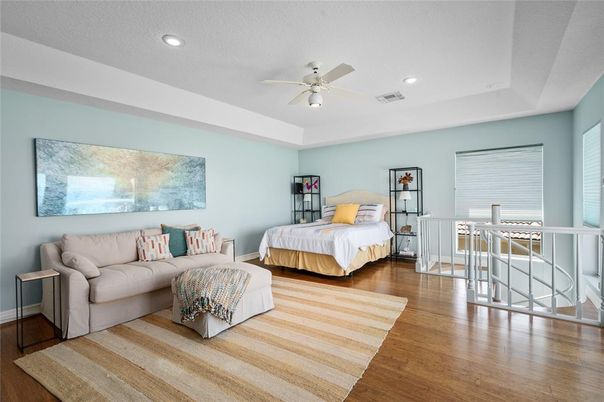 Bedroom, Interior, Recessed Lighting, Wood Texture Flooring