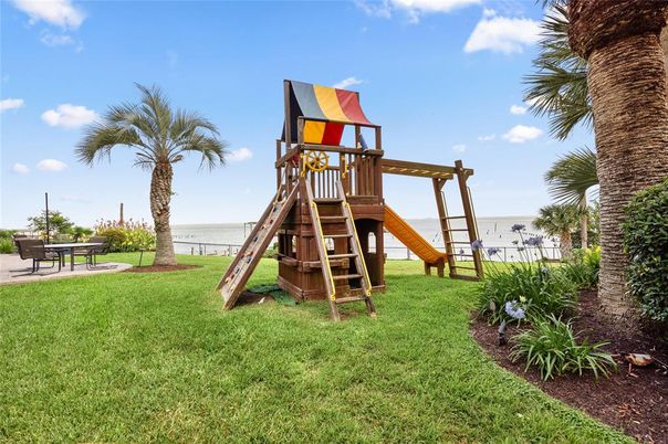 Backyard, Exterior, Playground