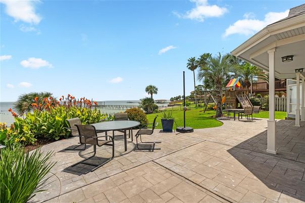 Backyard, Exterior, Playground, Water