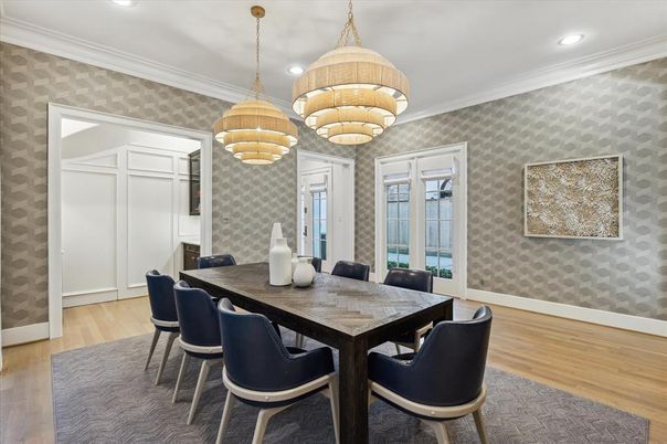 Chandelier, Dining room, Interior, Pendant Lights, Recessed Lighting, Wood Texture Flooring