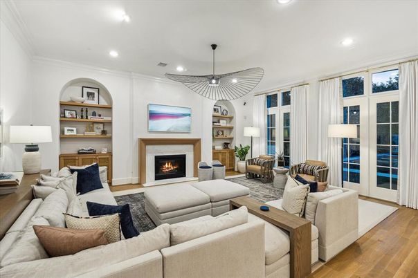 Fireplace, Interior, Living room, Pendant Lights, Recessed Lighting, Wood Texture Flooring