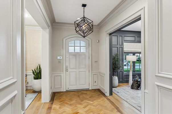 Interior, Pendant Lights, Wood Texture Flooring