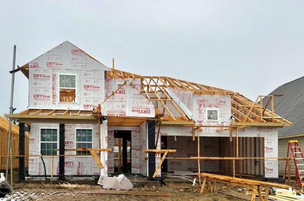 Exterior, Facade, None