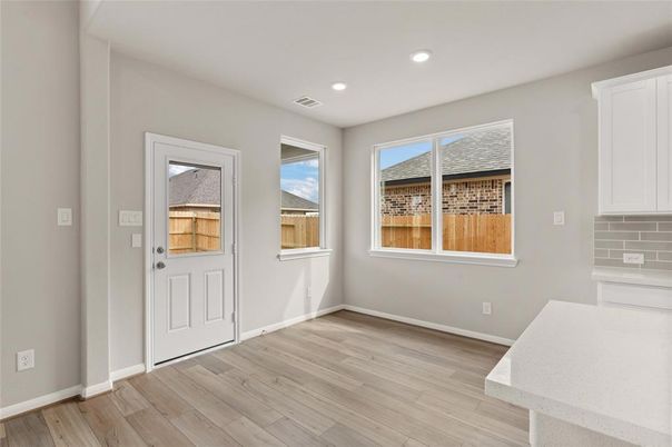 Empty room, Interior, Recessed Lighting, Wood Texture Flooring