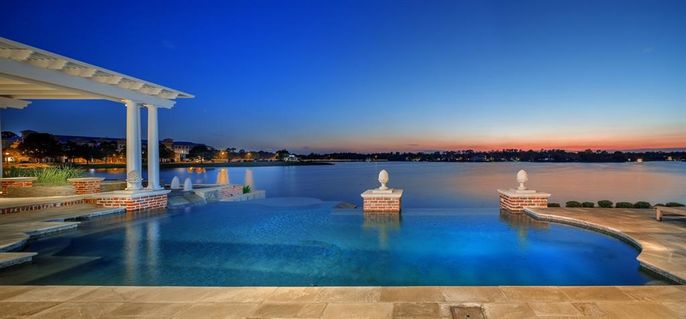 Exterior, Pool, Water