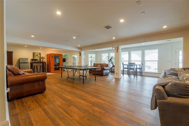 Dining room, Game Room, Interior, Living room, Recessed Lighting, Wood Texture Flooring