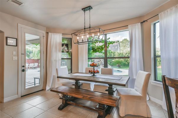 Dining room, Interior, Pendant Lights