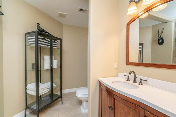 Bathroom, Interior