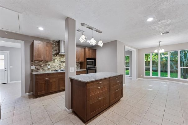 Interior, Kitchen, Pendant Lights, Recessed Lighting