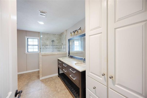 Bathroom, Dual Sink Vanities, Glass Shower, Interior, Recessed Lighting