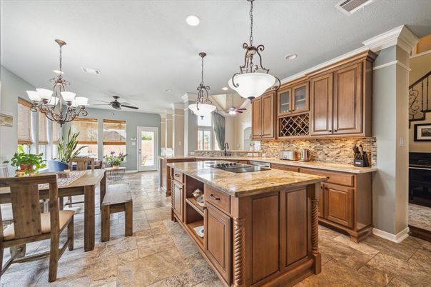 Chandelier, Dining room, Interior, Kitchen, Pendant Lights, Recessed Lighting