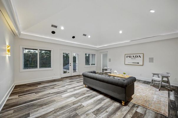 Interior, Living room, Recessed Lighting, Wood Texture Flooring