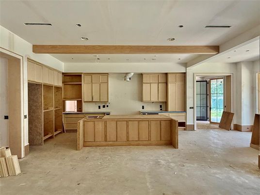 Empty room, Interior, Recessed Lighting, Wooden Beams