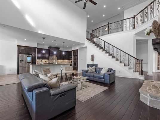 Interior, Kitchen, Living room, Pendant Lights, Recessed Lighting, Stainless Steel Appliances, Wood Texture Flooring