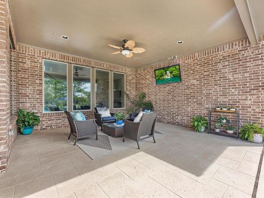 Exterior, Recessed Lighting