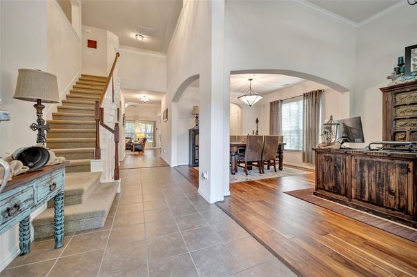 Chandelier, Dining room, Interior, Wood Texture Flooring