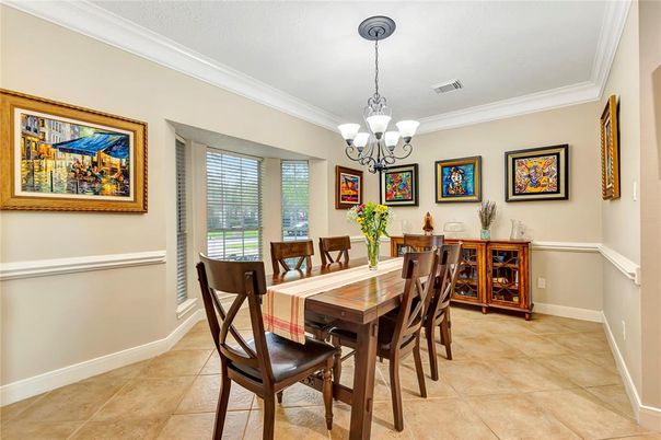 Chandelier, Dining room, Interior