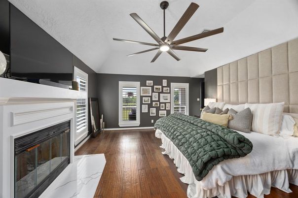 Bedroom, Fireplace, Interior, Wood Texture Flooring