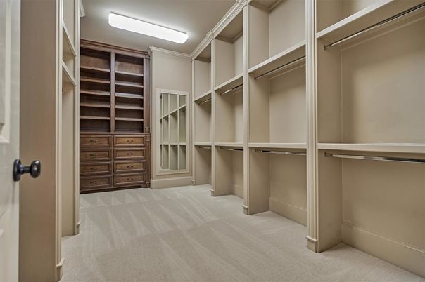 Interior, Walk-in Closets