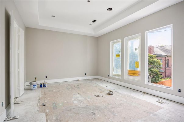 Empty room, Interior, Recessed Lighting