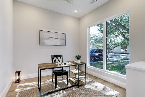 Home Office, Interior, Recessed Lighting, Wood Texture Flooring
