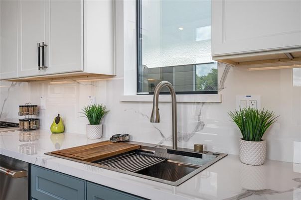 Interior, Kitchen, Stainless Steel Appliances