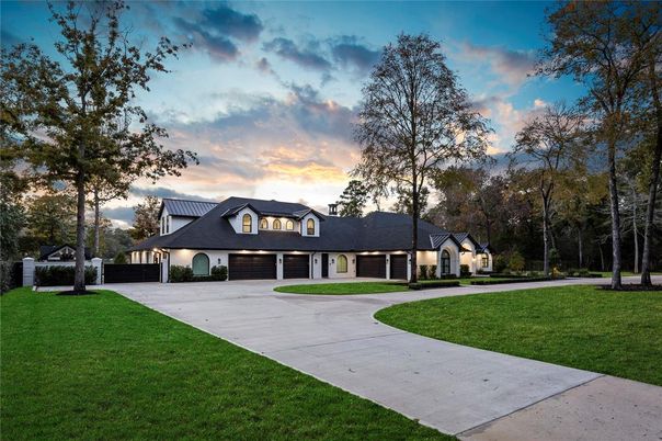 Attached, Backyard, Exterior, Facade, Cape Cod