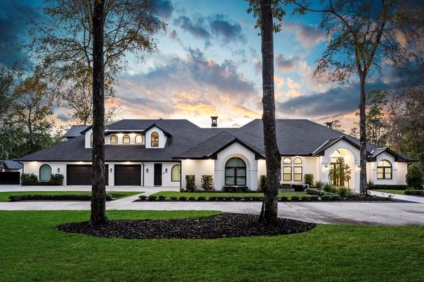 Attached, Backyard, Exterior, Facade, French Provincial