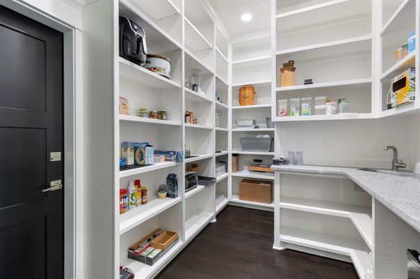 Interior, Recessed Lighting, Walk-in Closets, Wood Texture Flooring