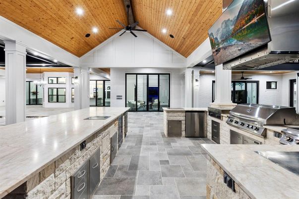 Interior, Recessed Lighting, Stainless Steel Appliances, Wooden Ceilings