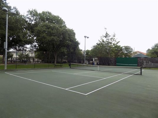 Exterior, Tennis Courts