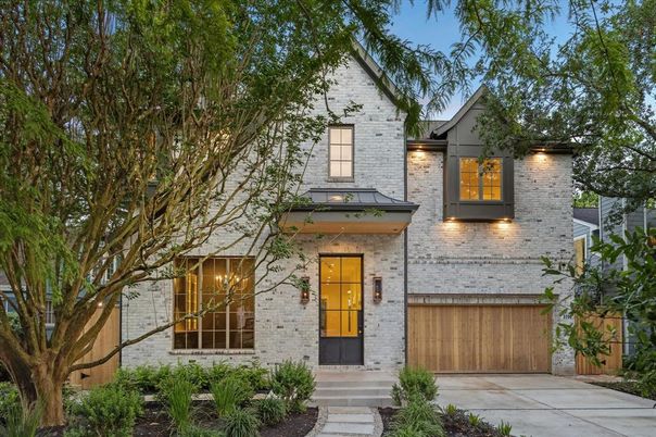 Attached, Exterior, Facade, Brick Facade, Brick Traditional