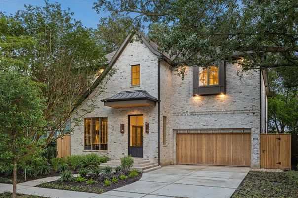 Attached, Exterior, Facade, Brick Facade, Brick Traditional