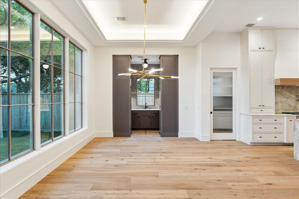 Interior, Pendant Lights, Recessed Lighting, Wood Texture Flooring