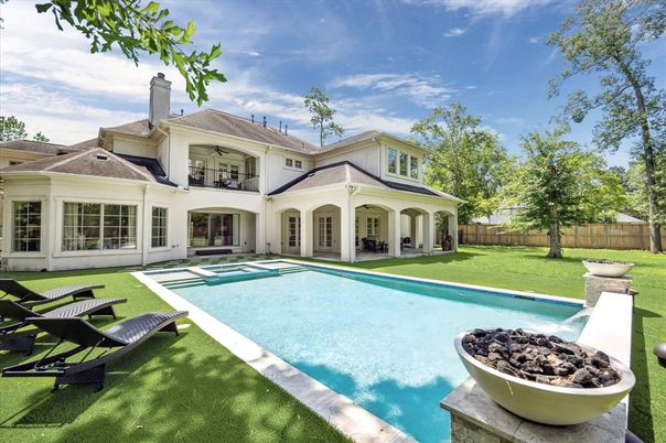 Backyard, Exterior, Pool