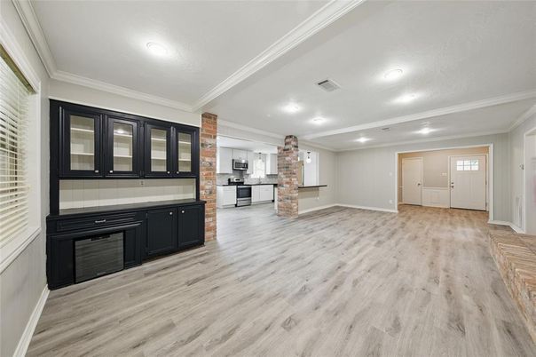Empty room, Interior, Kitchen, Recessed Lighting, Wood Texture Flooring